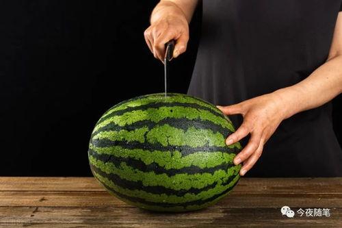 国人吃瓜花样,揭秘国人吃瓜花样百出的奇妙世界