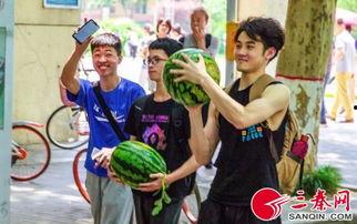 吃瓜爆料学生最新,吃瓜爆料学生独家爆料校园新鲜事