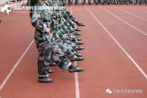 吃瓜投稿军训,吃瓜群众投稿揭秘