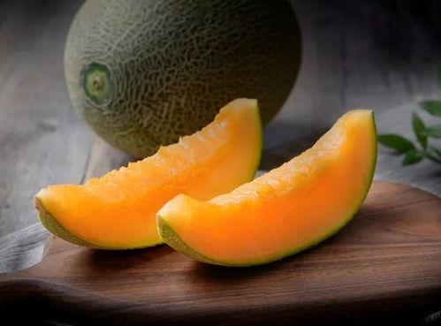 我想看吃哈密瓜,哈密瓜的清新滋味之旅